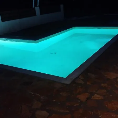 Piscina Mare #propertly Feriehus